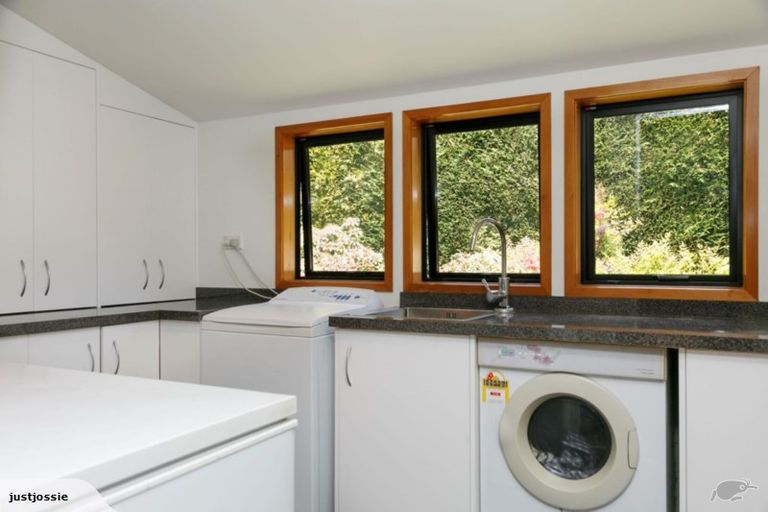 Photo of property in 924 Poihipi Road, Oruanui, Taupo, 3377