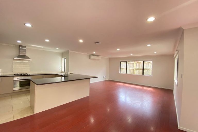 Photo of property in 21 Norwood Drive, Flat Bush, Auckland, 2019