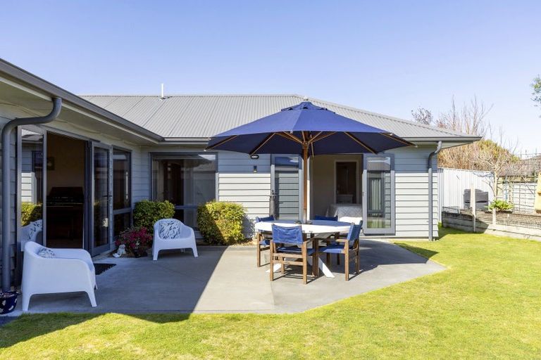 Photo of property in 128 Victory Drive, Wharewaka, Taupo, 3330