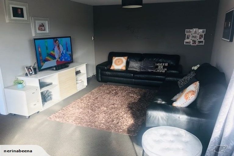 Photo of property in 268 Main North Road, Redwood, Christchurch, 8051