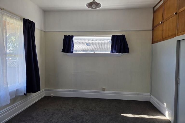 Photo of property in 18 Picton Avenue, Riccarton, Christchurch, 8011