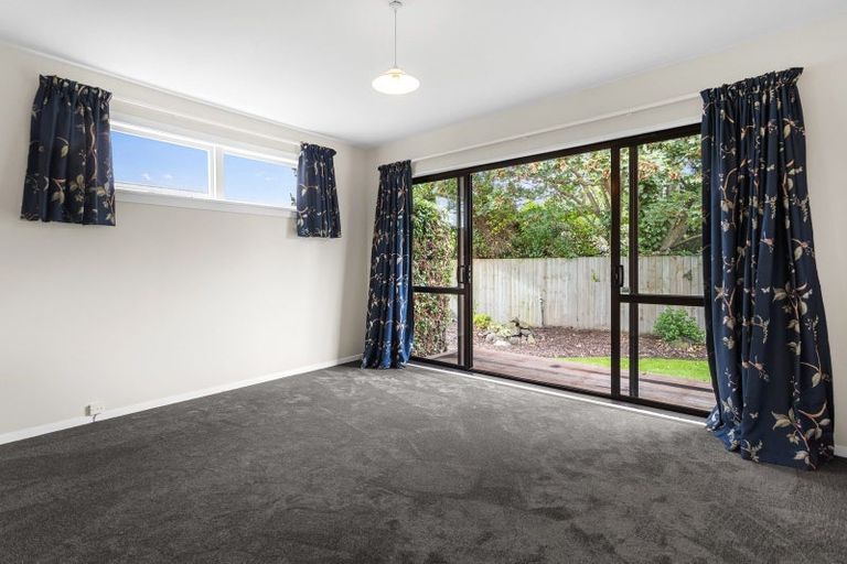 Photo of property in 6 Vancouver Crescent, Wainoni, Christchurch, 8061