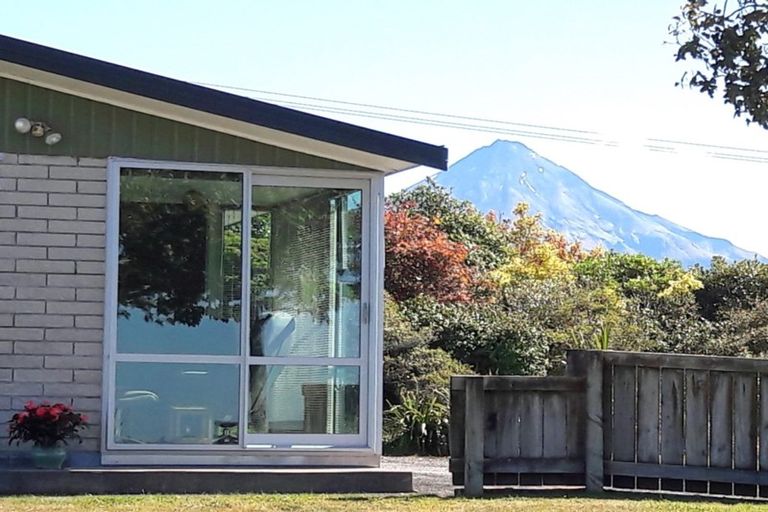 Photo of property in 2599 Mountain Road, Tariki, Stratford, 4394