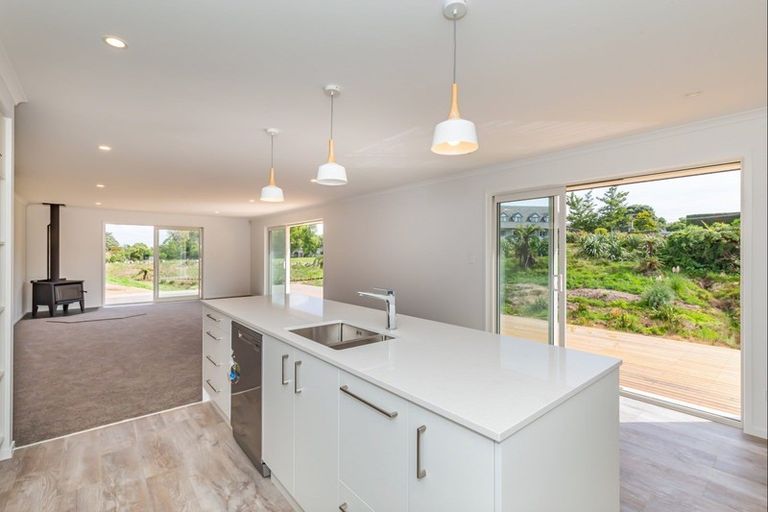 Photo of property in 27 Railway Terrace, Ohau, Levin, 5570