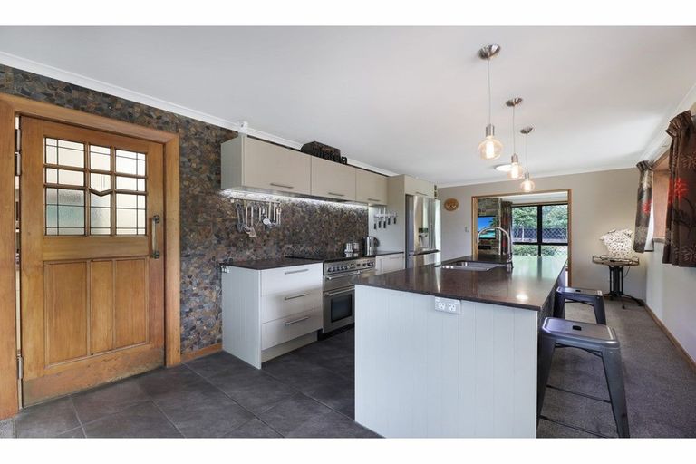 Photo of property in 58 Buckleys Road, Rangiora, 7400