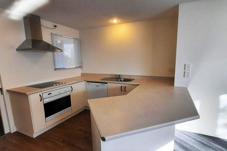 Photo of property in 90c Peverel Street, Riccarton, Christchurch, 8041