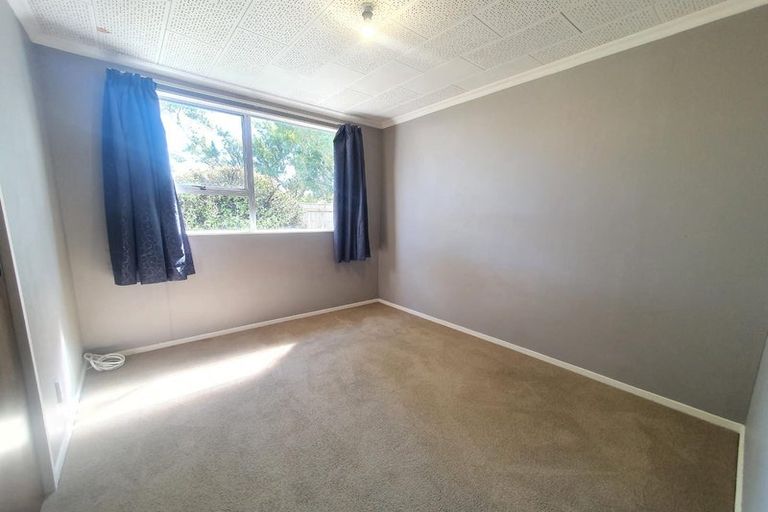 Photo of property in 39 Kaimanawa Street, Kelvin Grove, Palmerston North, 4414