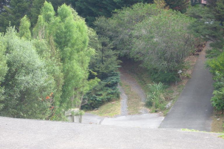 Photo of property in 10 Sapphire Place, Bayview, Auckland, 0629