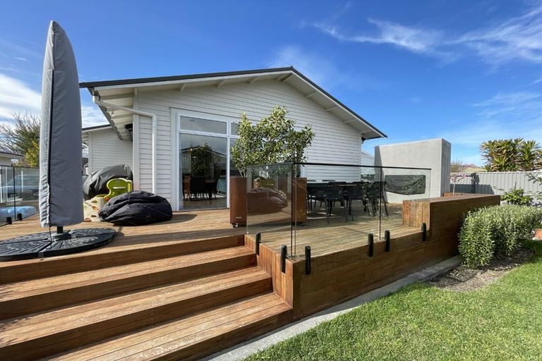 Photo of property in 22 Avenue Road, Greenmeadows, Napier, 4112