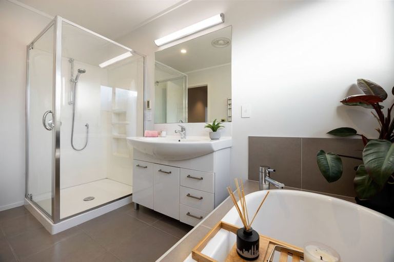 Photo of property in 18 Trinidad Place, Flagstaff, Hamilton, 3210