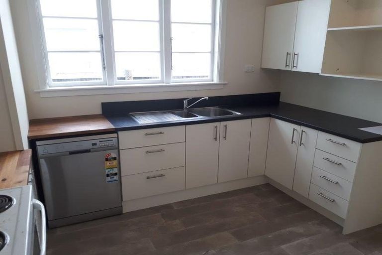 Photo of property in 209 Barrington Street, Somerfield, Christchurch, 8024