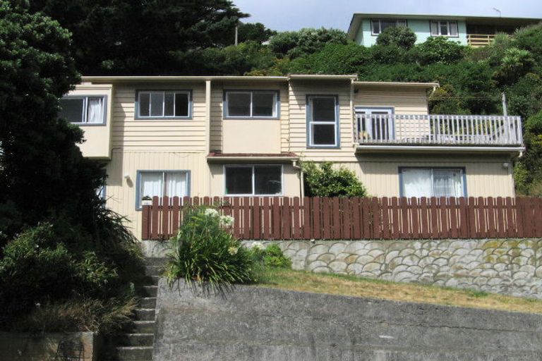 Photo of property in 18 Vancouver Street, Kingston, Wellington, 6021