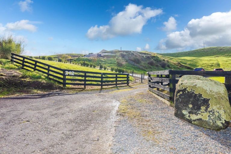 Photo of property in 212 Te Tahi Road, Puketotara, Pirongia, 3876