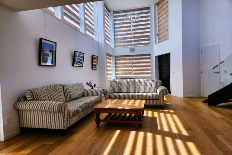 Photo of property in 10 Satchell Way, Kaiwharawhara, Wellington, 6035
