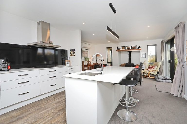 Photo of property in 81 Watt Road, Otatara, Invercargill, 9879