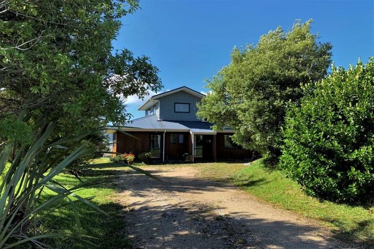 Photo of property in 10 Ruataniwha Drive, Collingwood, 7073