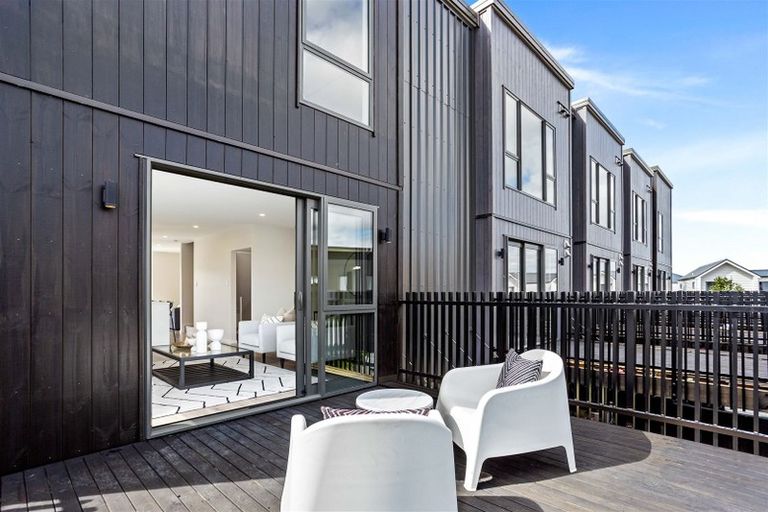 Photo of property in 52 Wallace Road, Hobsonville, Auckland, 0616