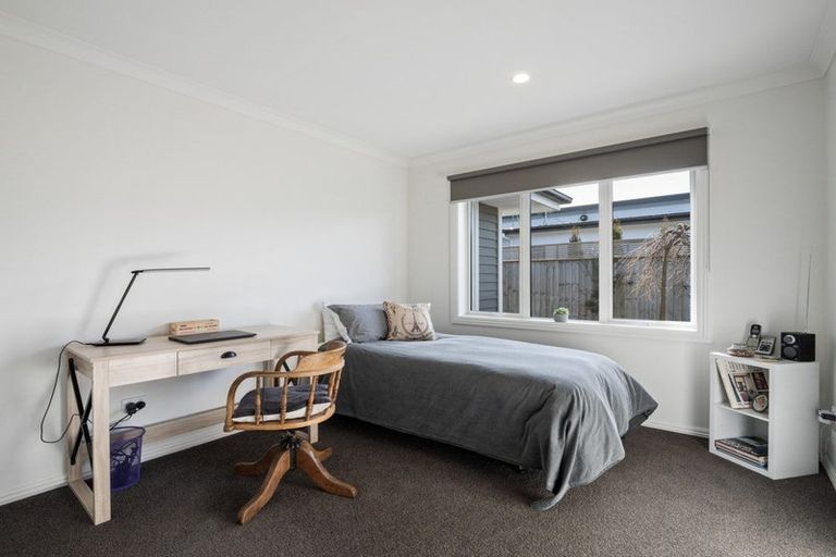 Photo of property in 1 Crampton Close, Kaiapoi, 7630