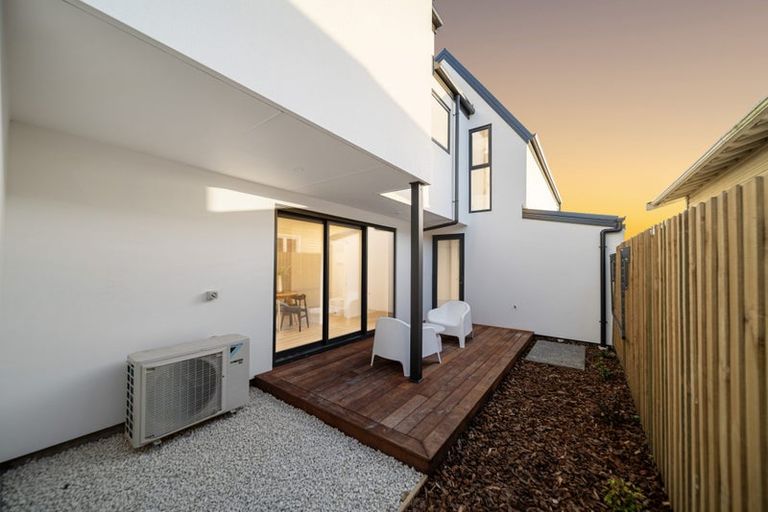 Photo of property in 4/25 Allard Street, Edgeware, Christchurch, 8013