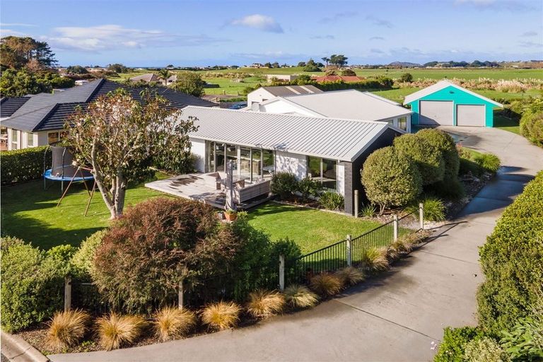 Photo of property in 90b Citrus Avenue, Waihi Beach, 3611