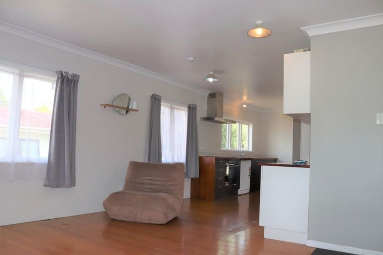 Photo of property in 2/57 Mahia Road, Manurewa, Auckland, 2102