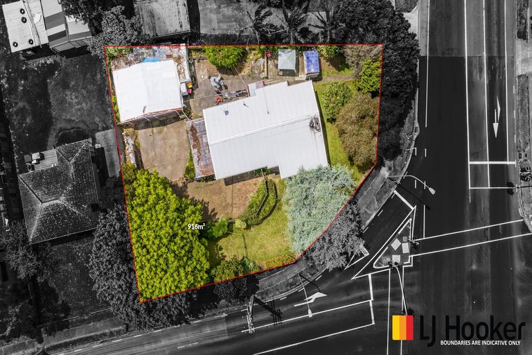 Photo of property in 200 Robertson Road, Mangere East, Auckland, 2024