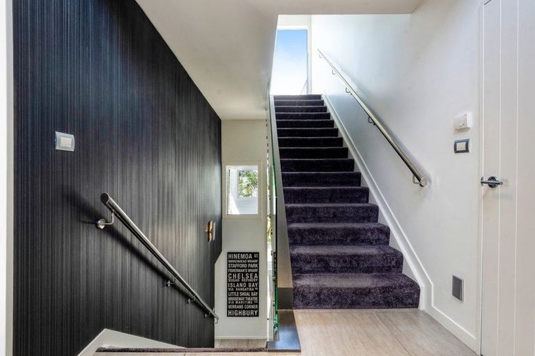 Photo of property in 87 Princes Street, Northcote Point, Auckland, 0627