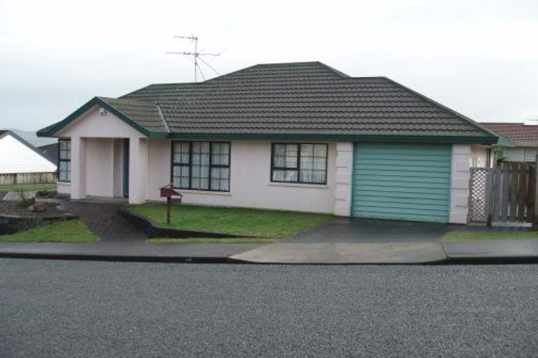 Photo of property in 10 Kentwood Drive, Woodridge, Wellington, 6037