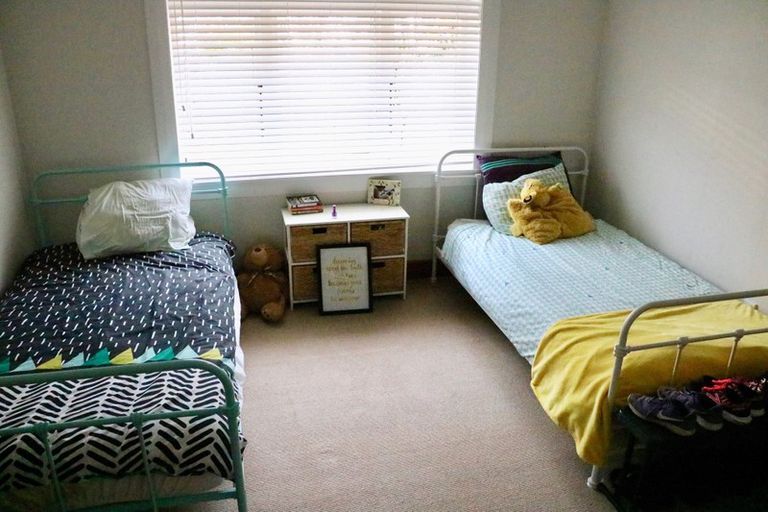 Photo of property in 31 Clifton Avenue, Carterton, 5713