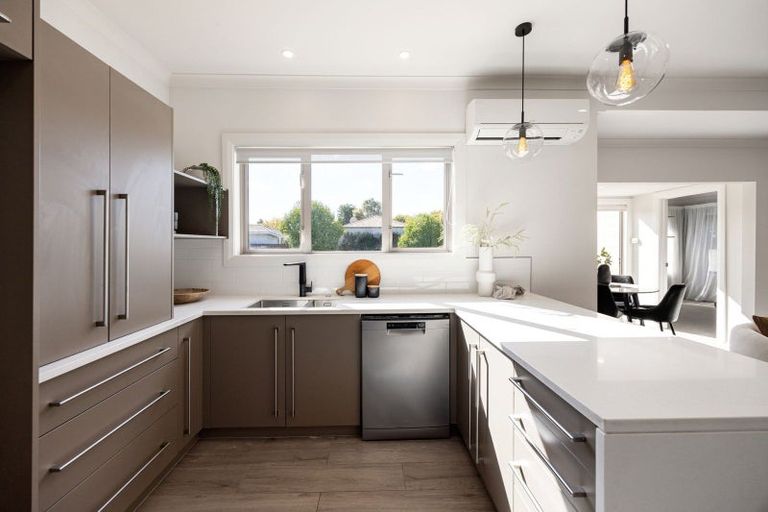 Photo of property in 11 Park Terrace, Hamilton Central, Hamilton, 3204