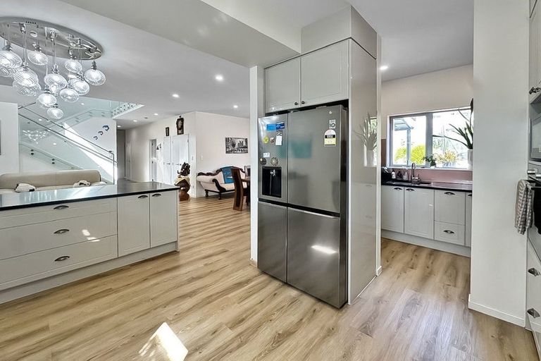 Photo of property in 52 Riverhead Point Drive, Riverhead, 0820