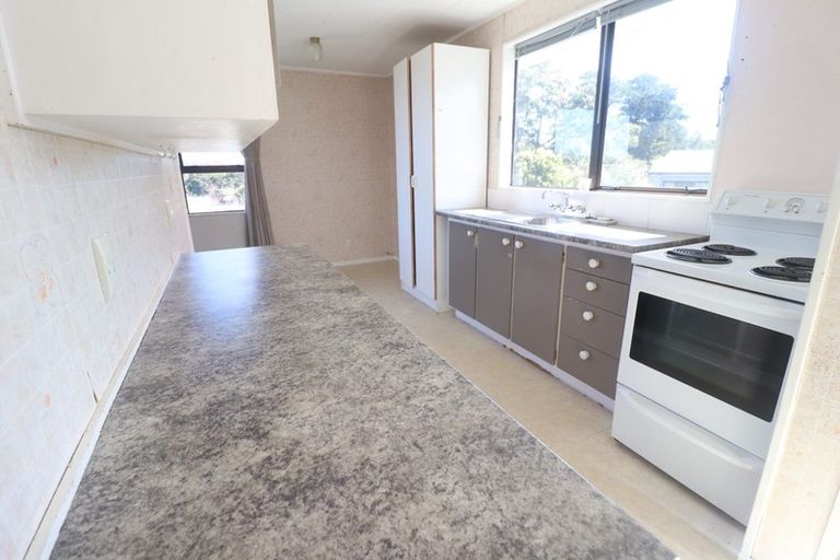 Photo of property in 3/10 Westward Ho, Glen Eden, Auckland, 0602