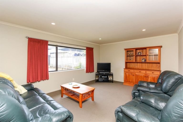 Photo of property in 33a Lismore Street, Strandon, New Plymouth, 4312