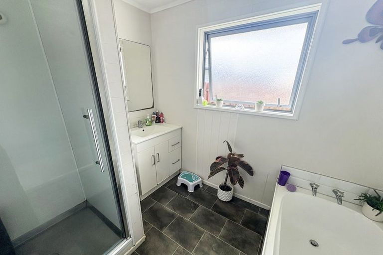 Photo of property in 68 Kennedy Drive, Levin, 5510