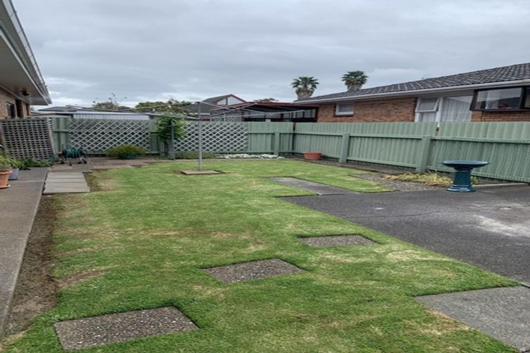 Photo of property in 2/49 Wintere Road, Papatoetoe, Auckland, 2025