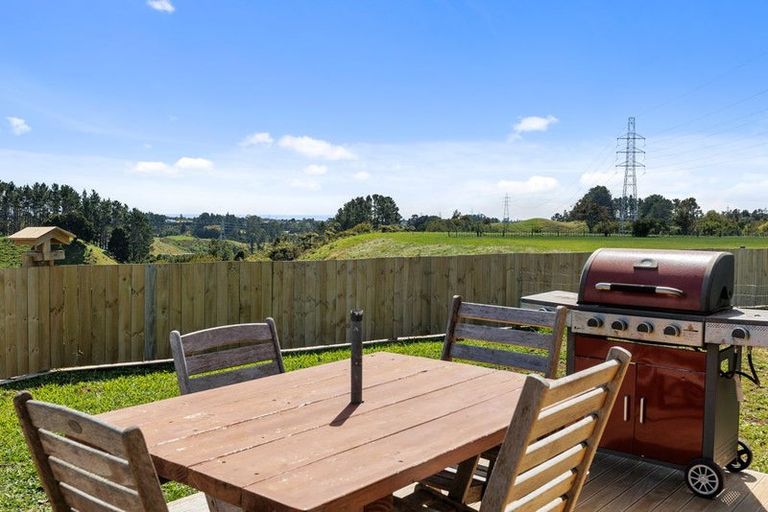 Photo of property in 592 Mangorei Road, Mangorei, New Plymouth, 4371