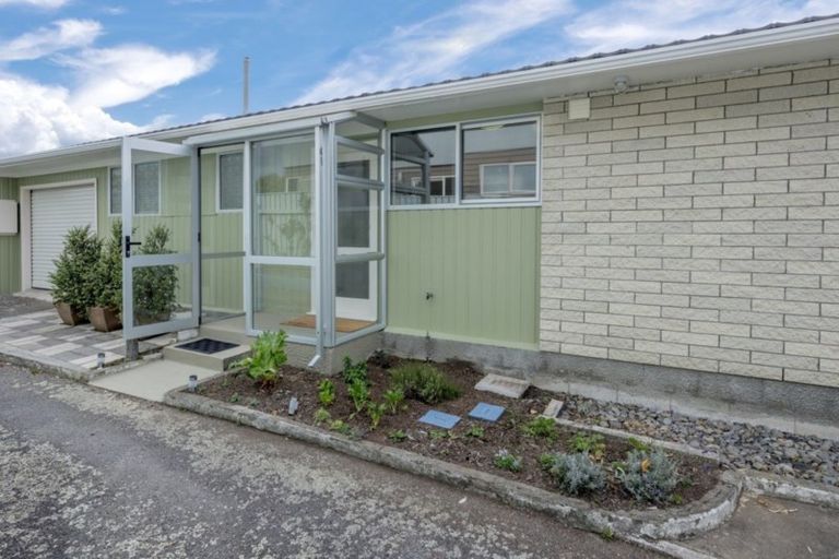 Photo of property in 41 Manuka Street, Otaki Beach, Otaki, 5512