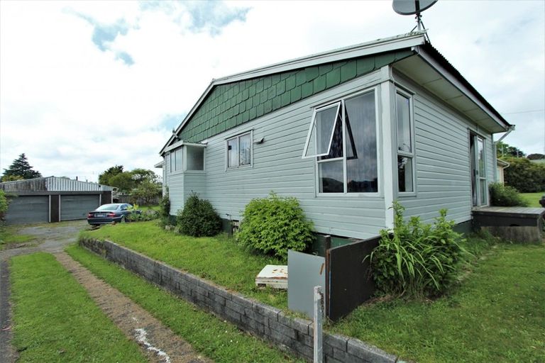 Photo of property in 17 Colinton Place, Tokoroa, 3420
