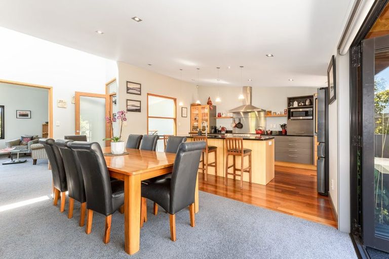 Photo of property in 3 Young Nicks Lane, Whitby, Porirua, 5024