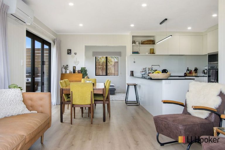 Photo of property in 68 The Crescent, Waihi Beach, 3611