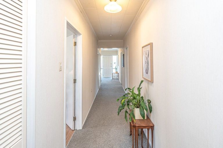 Photo of property in 93 Gonville Avenue, Gonville, Whanganui, 4501