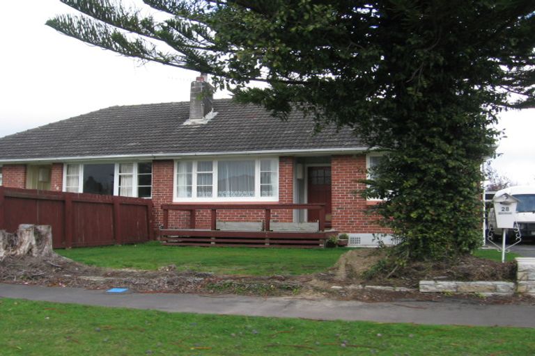 Photo of property in 28 Moheke Avenue, Roslyn, Palmerston North, 4414
