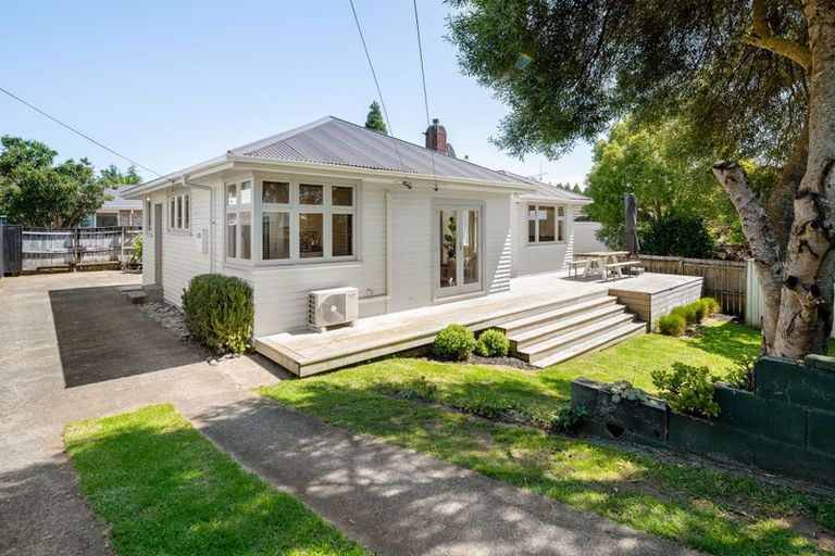 Photo of property in 23 Mitcham Avenue, Forest Lake, Hamilton, 3200