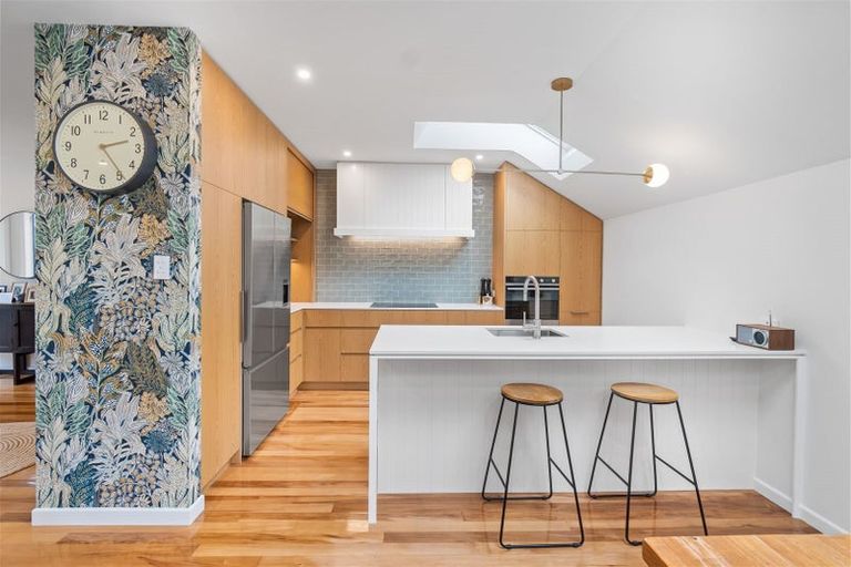 Photo of property in 99 Bryndwr Road, Bryndwr, Christchurch, 8052