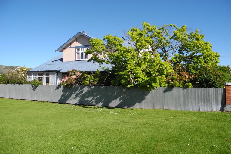 Photo of property in 7 Manse Street, Waimate, 7924