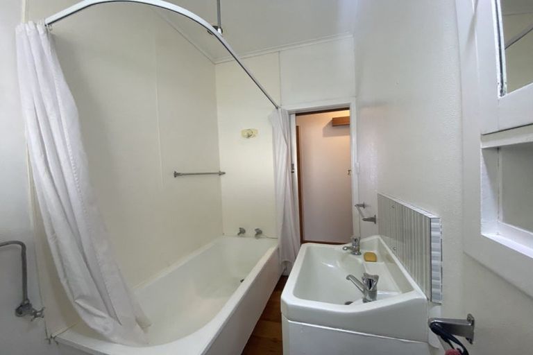 Photo of property in 209 Pattison Road, Akina, Hastings, 4122