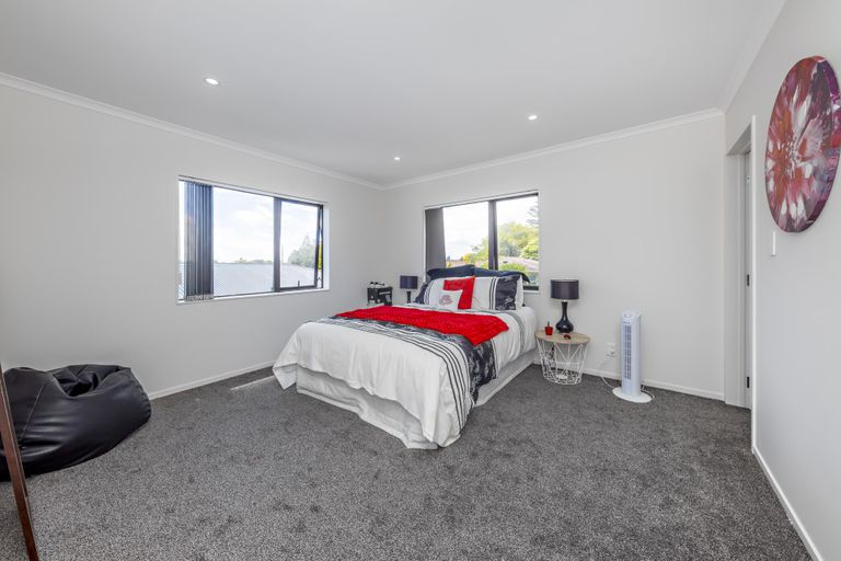 Photo of property in 14a Harrow Place, Manurewa, Auckland, 2102