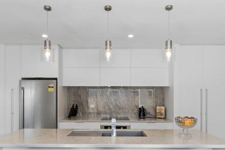 Photo of property in 34 Awataha Crescent, Pyes Pa, Tauranga, 3110