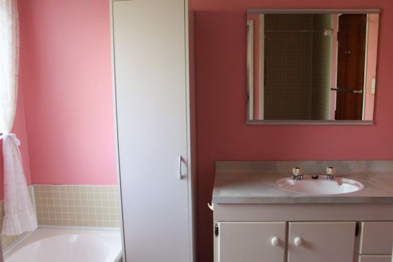 Photo of property in 11a Ransom Street, Dannevirke, 4930