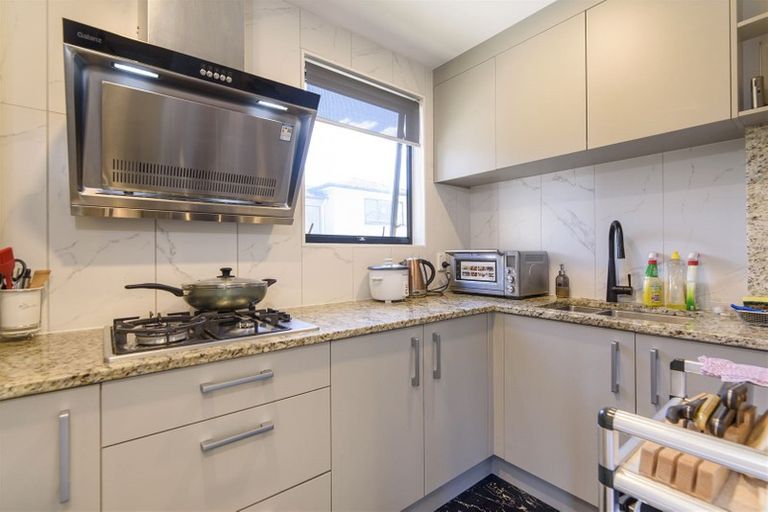 Photo of property in 54a Arran Road, Browns Bay, Auckland, 0630